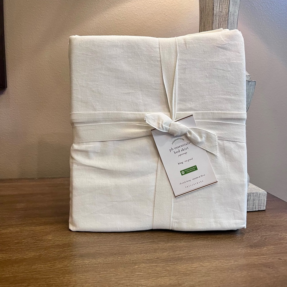 Pottery Barn Essential Linen Cotton Bed Skirt, KING